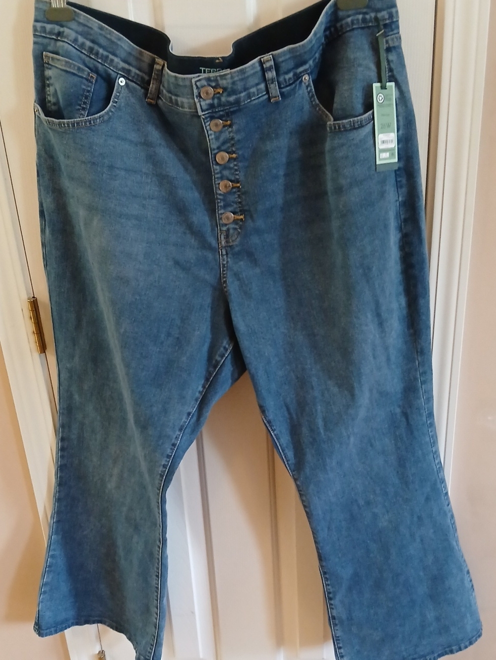 Terra & Sky High-Rise Button-Fly Blue Denim Jeans, Flare leg Size 26 W